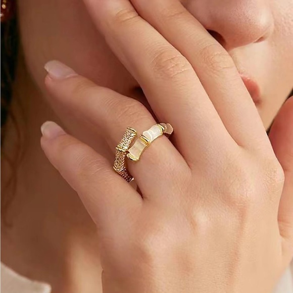 Artificial gemstone opal stone bamboo joint design women’s ring - Picture 5 of 6
